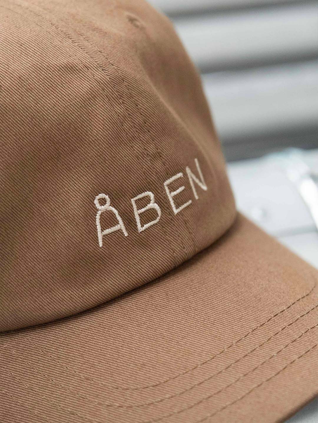 ÅBEN Cap / Brown